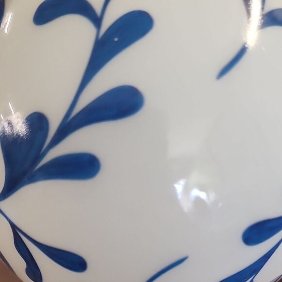 2018 Robert Stanley Ornament - Picture 9 of 9